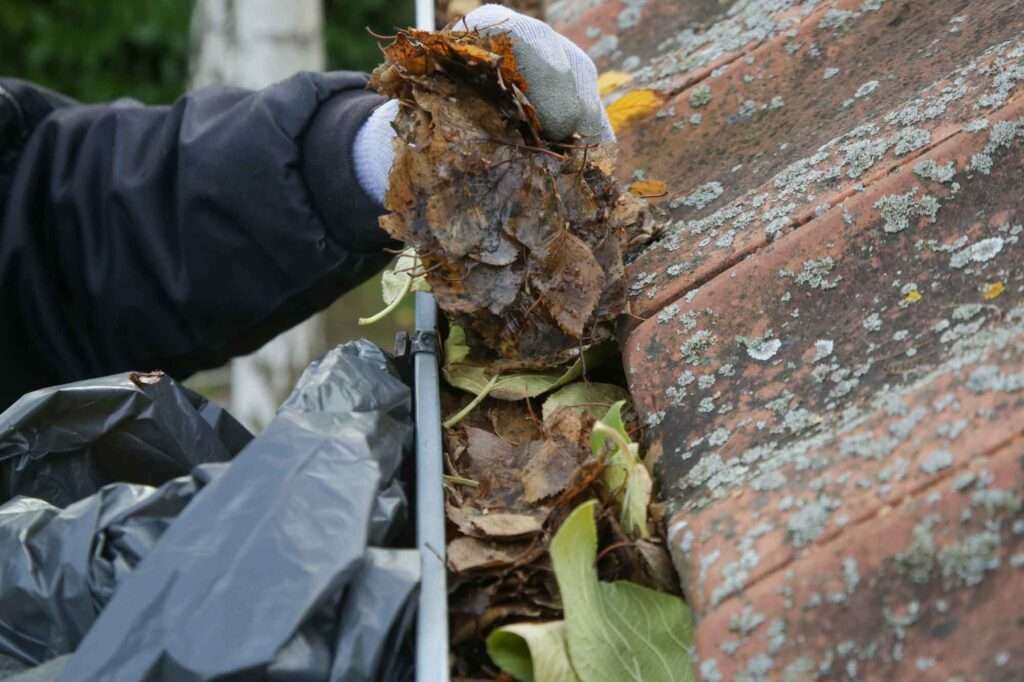 Embraces The Amazing Benefits Of Seamless Gutters Reduced Maintenance